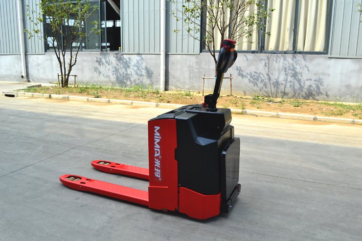 湖南榮洲機械設備有限公司,移動式升降平臺價格,湖南升降貨梯,塑料托盤批發(fā),固定式升降平臺,曲臂式升降平臺,汽車尾板,全電動叉車 湖南榮洲機械設備有限公司,移動式升降平臺價格,湖南升降貨梯,塑料托盤批發(fā),固定式升降平臺,曲臂式升降平臺,汽車尾板,全電動叉車